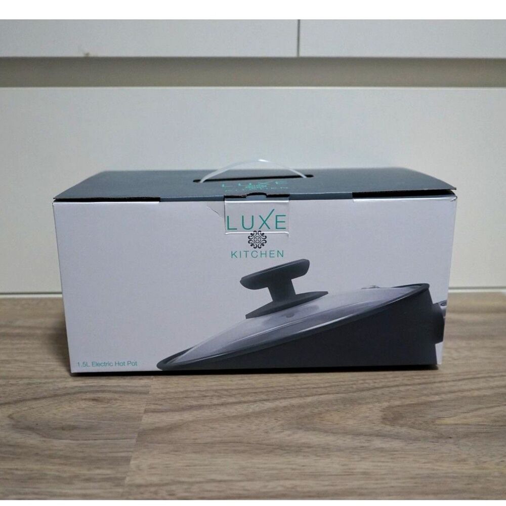 New Luxe Kitchen 1.5 Liter Electric Hot Pot with Glass Lid